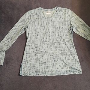 Columbia sportswear top with omni-wick Large